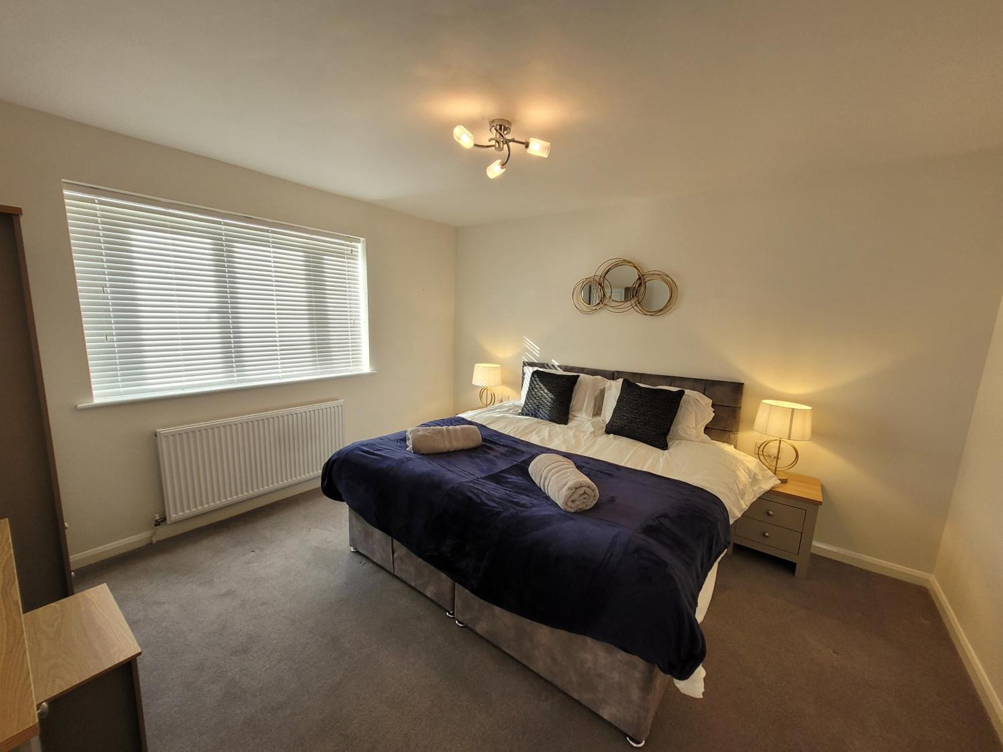 Bumblebee Bungalow - With Separate Office And Gaming Space By Catchpole Stays كول شيستر المظهر الخارجي الصورة